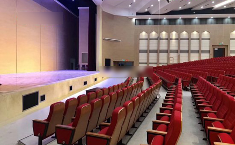 呼和浩特中學(xué)報(bào)告廳吸音板工程 呼和浩特中學(xué)報(bào)告廳吸音板工程